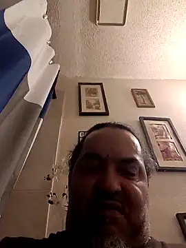 MrBustNut2026 online show from April 20, 2026, 4:54 pm