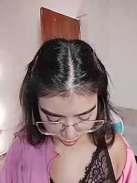 Snapshot of Iam_eli09 chatting on April 13, 2026, 10:59 pm Iam eli09 online show from April 13, 2026, 10:59 pm