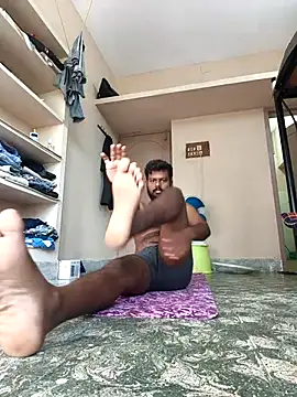 blackyvicky online show from May 9, 2026, 7:02 am