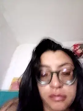 Snapshot of SOFI__10 chatting on May 6, 2026, 4:52 am SOFI 10 online show from May 6, 2026, 4:52 am