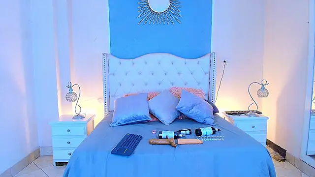 elizabeth santos1 online show from July 9, 2026, 8:24 pm