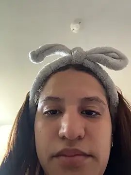ViankaRose online show from June 15, 2026, 11:12 am