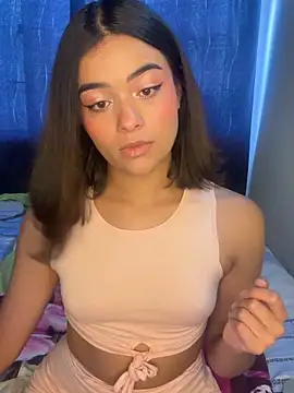 Megan-Moon online show from June 12, 2026, 6:40 pm
