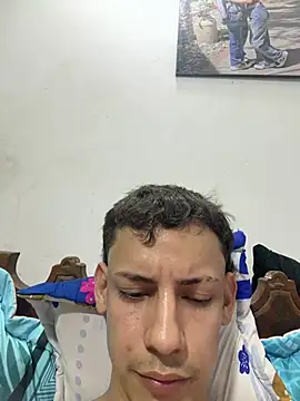 Snapshot of SsebasSN17 chatting on April 11, 2026, 11:53 pm SsebasSN17 online show from April 11, 2026, 11:53 pm