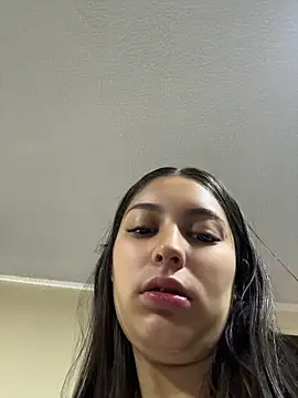 Lucyfer-fire online show from April 24, 2026, 11:45 am