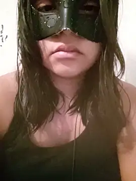 Snapshot of MorriganRosee chatting on May 24, 2026, 3:55 am MorriganRosee online show from May 24, 2026, 3:55 am