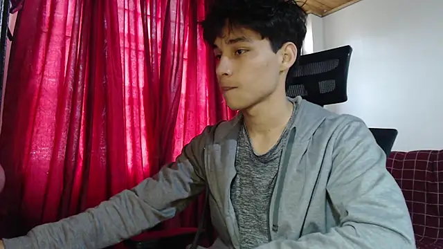 Snapshot of Marck-Pro chatting on July 14, 2026, 3:07 pm Marck-Pro online show from July 14, 2026, 3:07 pm