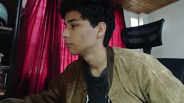 Snapshot of Marck-Pro chatting on July 20, 2026, 12:40 pm Marck-Pro online show from July 20, 2026, 12:40 pm