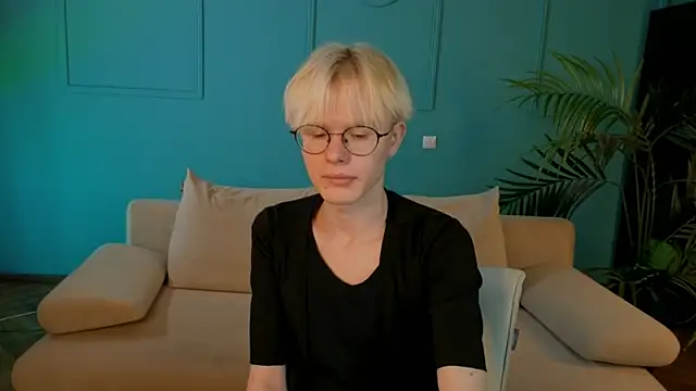 Liam Blair online show from July 18, 2026, 3:44 am