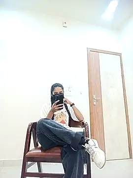 Riya cum66 online show from May 1, 2026, 4:17 am