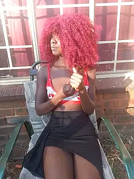 Snapshot of PetiteEbonyBabe_ chatting on May 29, 2026, 6:11 am PetiteEbonyBabe online show from May 29, 2026, 6:11 am