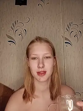 Tanya Savel online show from May 4, 2026, 6:26 pm