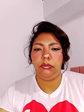 Izel  online show from April 30, 2026, 11:20 pm