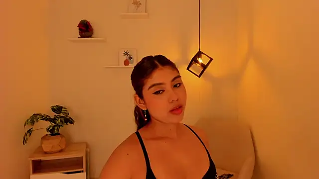 Mallory Lee online show from June 28, 2026, 12:55 pm