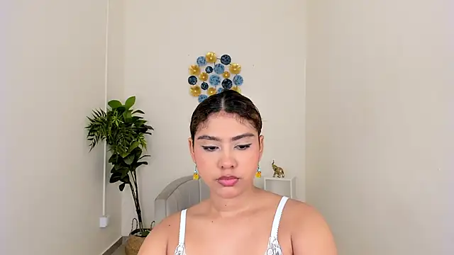 Mallory Lee online show from July 9, 2026, 12:20 pm