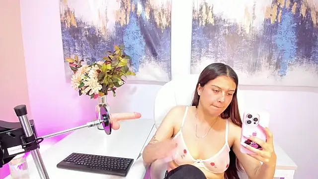 Snapshot of madydoll_ chatting on July 1, 2026, 9:03 pm madydoll online show from July 1, 2026, 9:03 pm