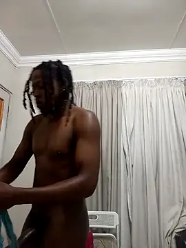 Snapshot of Therealdeedesirae chatting on April 15, 2026, 3:35 am Therealdeedesirae online show from April 15, 2026, 3:35 am