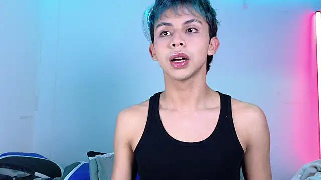 Apolo Prince1 online show from July 15, 2026, 10:59 pm