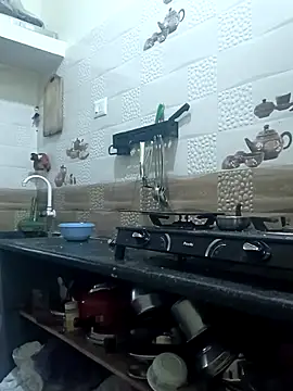 Anu6790 online show from April 11, 2026, 2:49 am