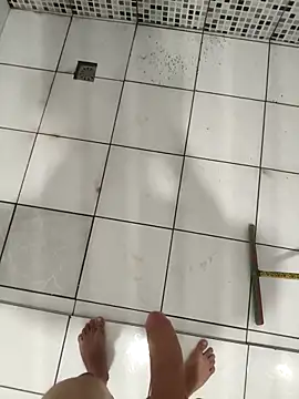 Ninja021 online show from April 11, 2026, 3:44 am