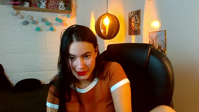 Snapshot of rosaleia_ chatting on May 14, 2026, 3:57 am rosaleia online show from May 14, 2026, 3:57 am