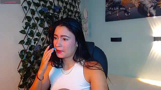 Snapshot of rosaleia_ chatting on July 10, 2026, 4:06 am rosaleia online show from July 10, 2026, 4:06 am