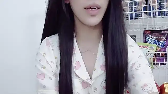 Your-Little-Angel online show from April 13, 2026, 10:54 am