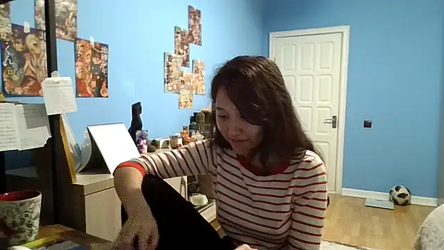 Snapshot of JetFielding chatting on April 12, 2026, 11:59 am JetFielding online show from April 12, 2026, 11:59 am