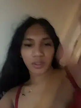 slutty aki online show from June 11, 2026, 2:33 am