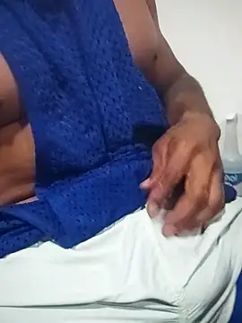 Snapshot of Antonny_grace chatting on April 14, 2026, 2:50 am Antonny grace online show from April 14, 2026, 2:50 am