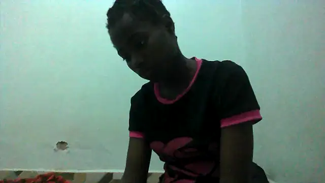 Snapshot of Rerpuss1 chatting on July 14, 2026, 4:56 pm Rerpuss1 online show from July 14, 2026, 4:56 pm