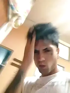 Snapshot of CubaxxxPeneGrande chatting on April 11, 2026, 7:40 pm CubaxxxPeneGrande online show from April 11, 2026, 7:40 pm