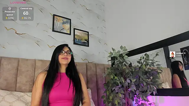 Snapshot of Candicewayne chatting on July 6, 2026, 12:02 pm Candicewayne online show from July 6, 2026, 12:02 pm