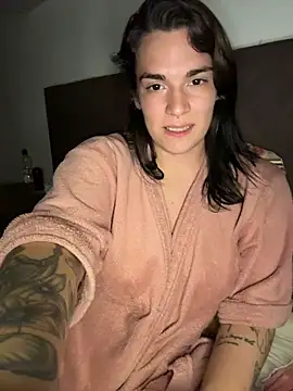 alicemeb online show from April 25, 2026, 2:58 pm