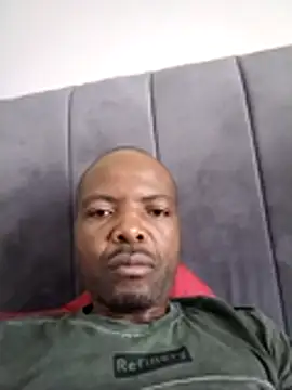 Snapshot of Colymore chatting on July 1, 2026, 10:06 am Colymore online show from July 1, 2026, 10:06 am