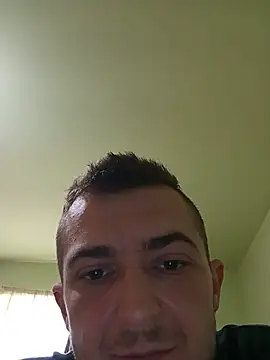 Snapshot of Mariofls chatting on May 29, 2026, 2:15 pm Mariofls online show from May 29, 2026, 2:15 pm
