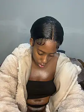petite bee online show from July 6, 2026, 2:19 am