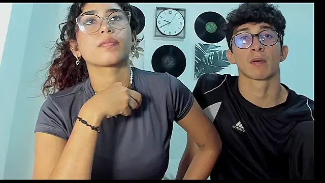 alanandtifany online show from May 4, 2026, 7:21 pm