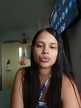 Snapshot of Gialuca_ chatting on April 16, 2026, 6:52 pm Gialuca online show from April 16, 2026, 6:52 pm