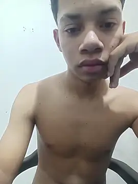 curious straight guy online show from May 24, 2026, 2:33 pm