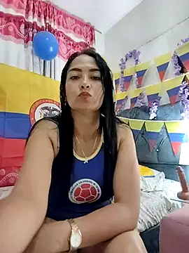 Snapshot of LuluDream chatting on June 13, 2026, 12:52 am LuluDream online show from June 13, 2026, 12:52 am