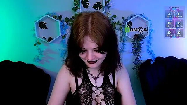 nikki kiss  online show from June 11, 2026, 9:07 am