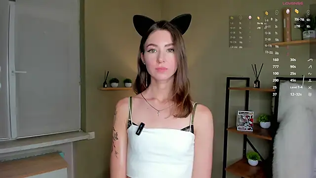 Peaches Peaches online show from May 30, 2026, 3:53 pm