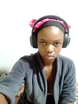 Sammmynoe online show from June 14, 2026, 8:00 pm