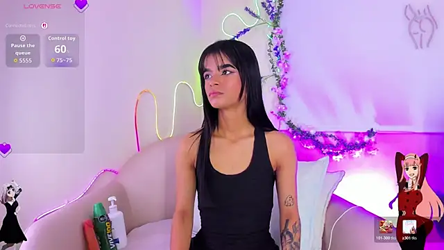 Snapshot of luna-bella_ chatting on July 17, 2026, 4:08 am luna-bella online show from July 17, 2026, 4:08 am