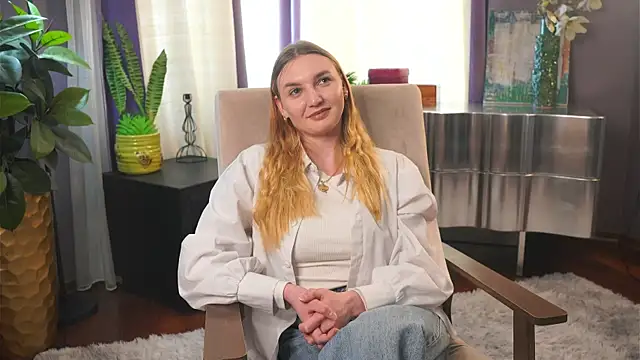 Snapshot of KamilahPardo chatting on April 16, 2026, 12:17 pm KamilahPardo online show from April 16, 2026, 12:17 pm