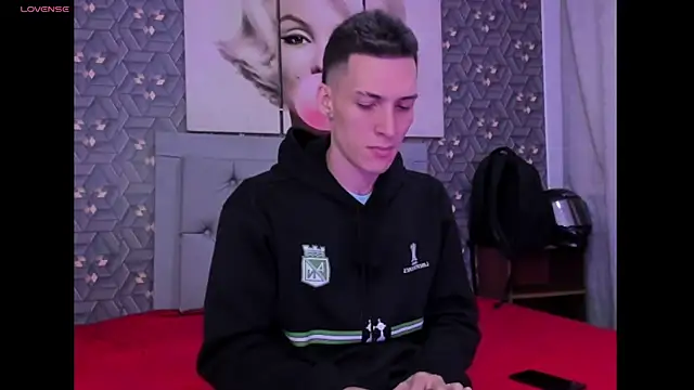 Danny Farret online show from April 14, 2026, 1:28 pm