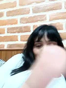 jellyyynspicyyy online show from April 25, 2026, 6:05 am