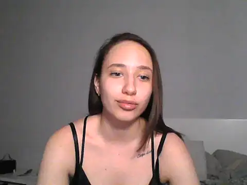 DarkMirel online show from May 31, 2026, 6:20 pm