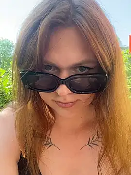 SweetLikaaa online show from May 28, 2026, 4:26 pm